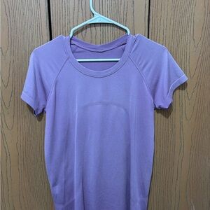 Lululemon Swiftly Tech, Size 6